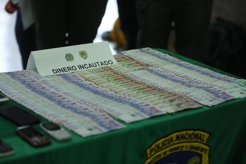 Banda que comercializaba tarjetas de TransMilenio - FOTO: Consejería de Comunicaciones