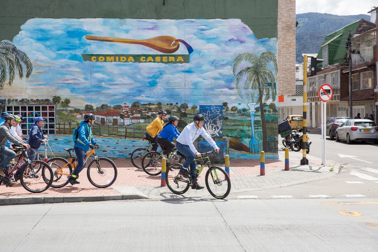 Peñalosa en bicicleta