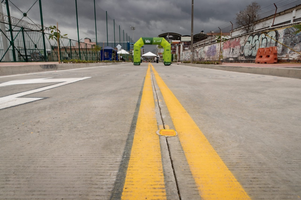 De qué se trata piloto de andenes con concreto estampado en Bogotá 