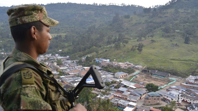 El Ejército apoya la seguridad en elecciones con 10.000 hombres en el |  Bogota.gov.co