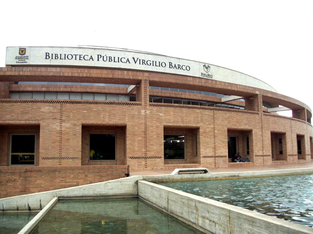 Fachada de la Biblioteca Pública Virgilio Barco 