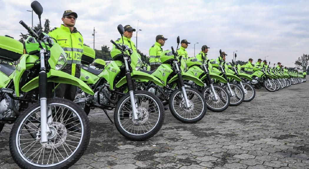 Entrega de equipos a la Policía de Bogotá