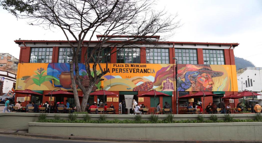 Fachada Plaza de mercado La Perseverancia