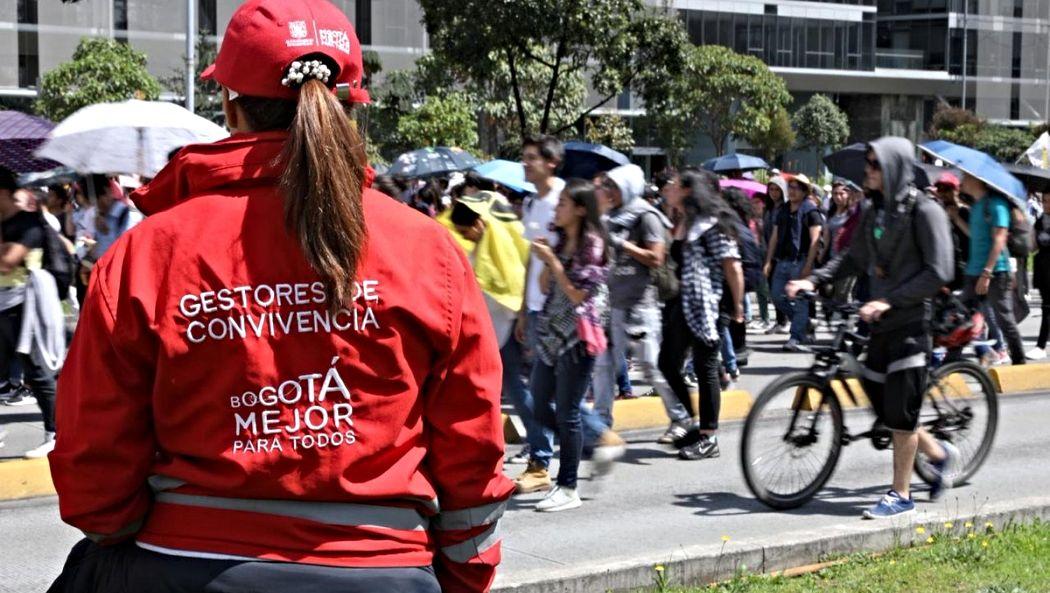 Gestor de convivencia de la Secretaría de Gobierno en protestas en Bogotá.