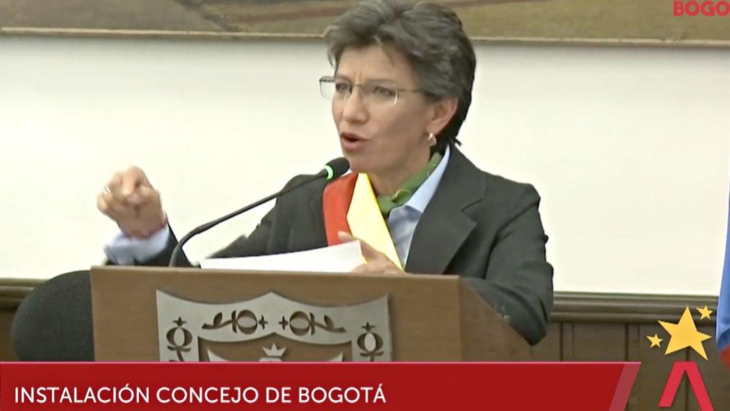 Claudia López da su discurso de instalación del Concejo de Bogotá.