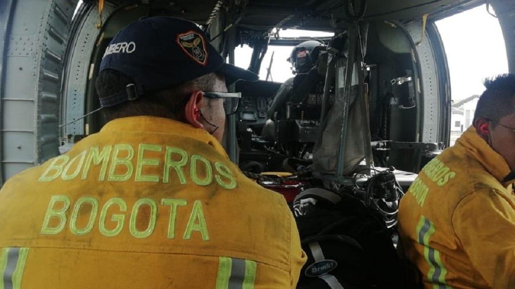 Bomberos de Bogotá enfrentan incendio en el Páramo de Sumapaz