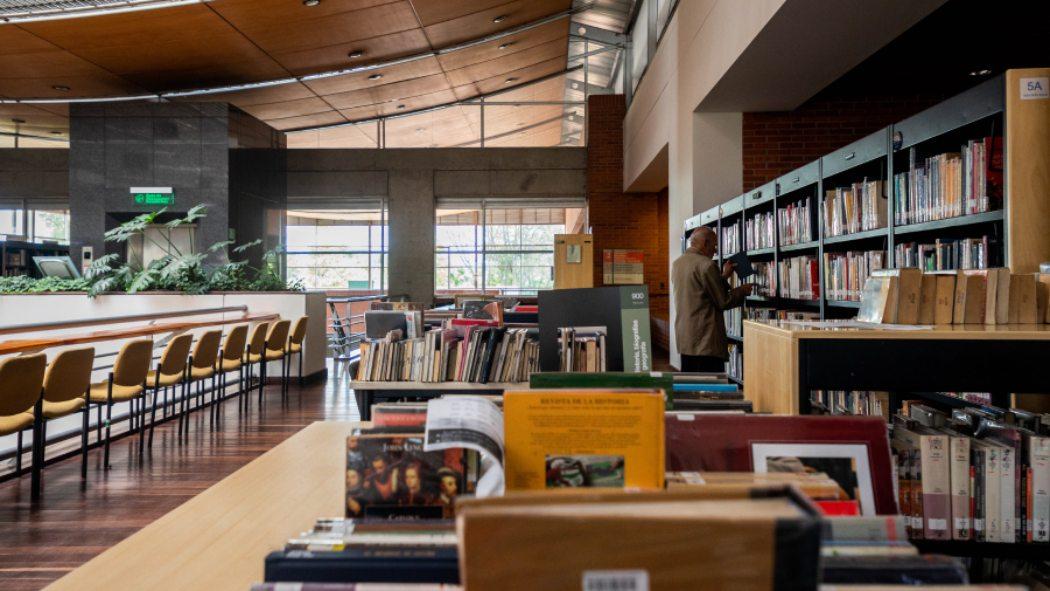 Imagen de una de las bibliotecas públicas de Bogotá de BibloRed 