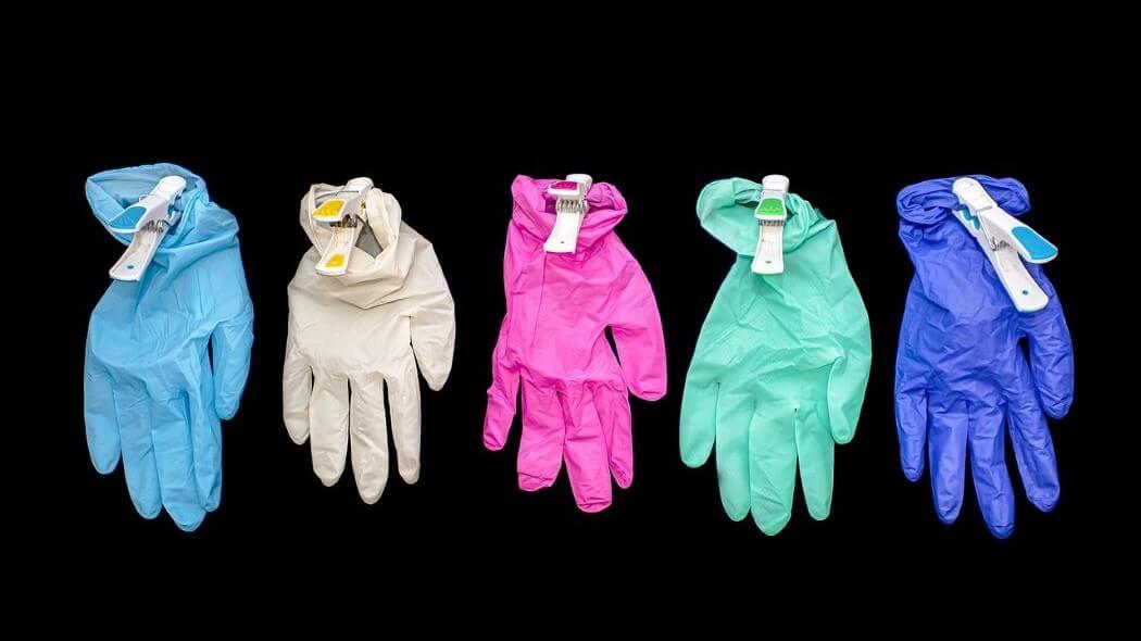 Imagen de guantes desechables de colores