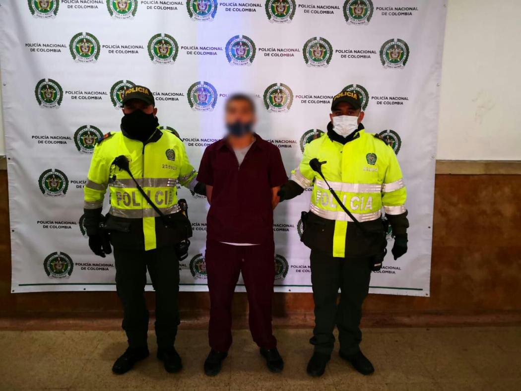 Capturan a falso enfermero con varias dosis de marihuana