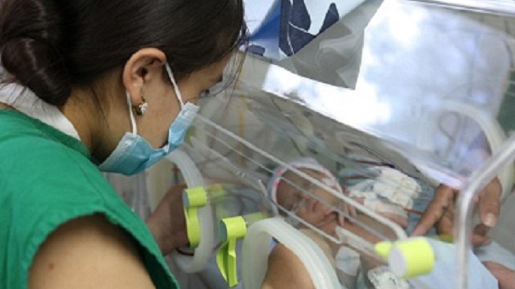 En hospital del Distrito salvan vida de recién nacida 
