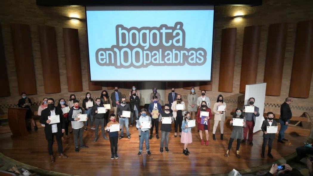 premiación Bogotá en 100 palabras