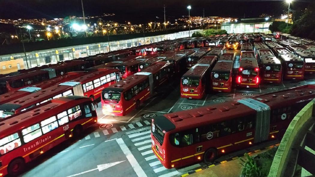 Buses de TransMilenio 