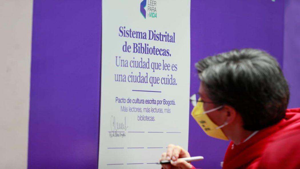 Bogotá firma pacto por la Cultura escrita