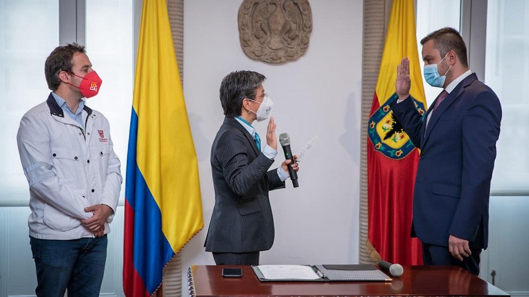 El alcalde Juan Pablo Beltrán Vargas, es Administrador Público del Politécnico Grancolombiano, especialista en Contratación Estatal y Negocios Jurídicos de la Administración.