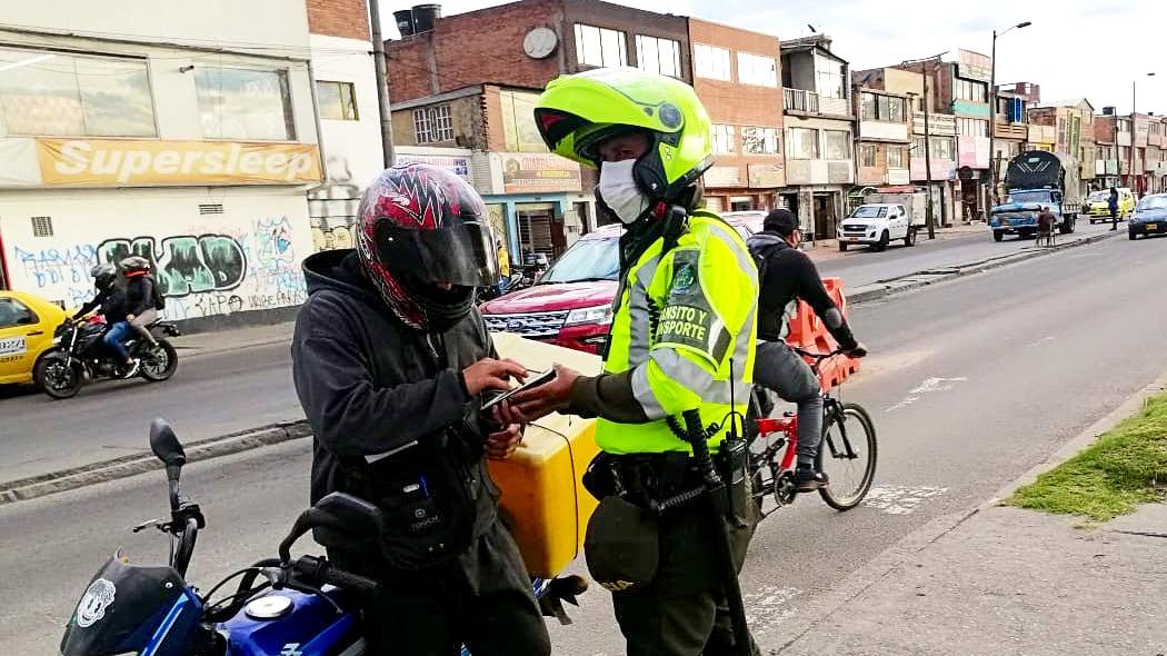 Cómo acceder a los descuentos para multas de tránsito en Bogotá