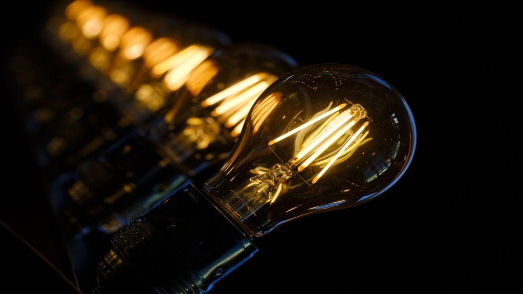 Bombilla de luzConoce la programación de cortes de luz para hoy 2 de noviembre . Foto: Pixabay 