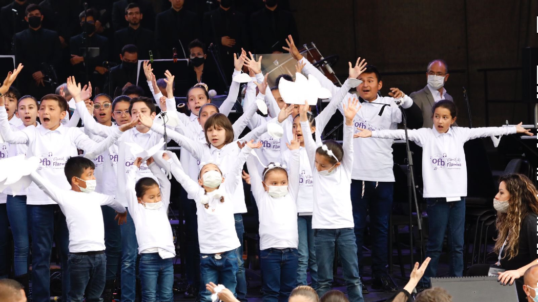 Imagen del coro hijos de la paz 