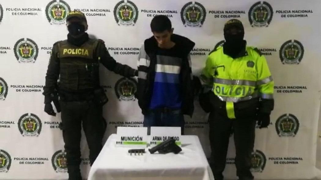 Policía de Bogotá capturó a un hombre que disparó contra un ciudadano