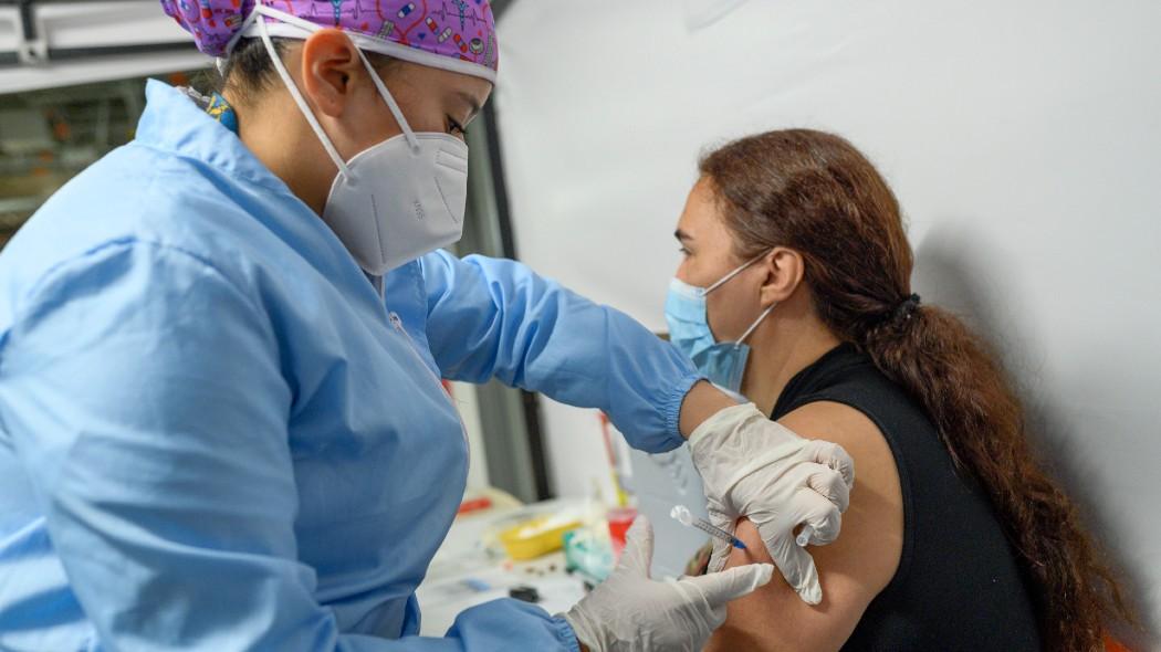 Puntos de vacunación habilitados hoy 7 de enero de 2022 en Bogotá