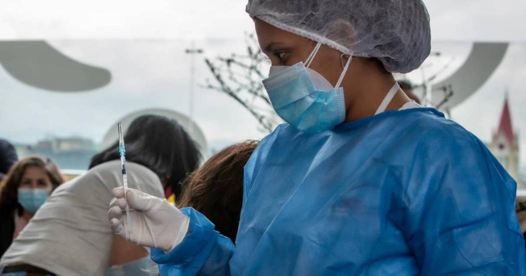 Puntos de vacunación contra COVID-19 hoy 22 de febrero de 2022, Bogotá
