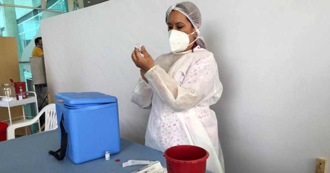 Puntos de vacunación contra COVID-19 hoy 16 de febrero de 2022, Bogotá