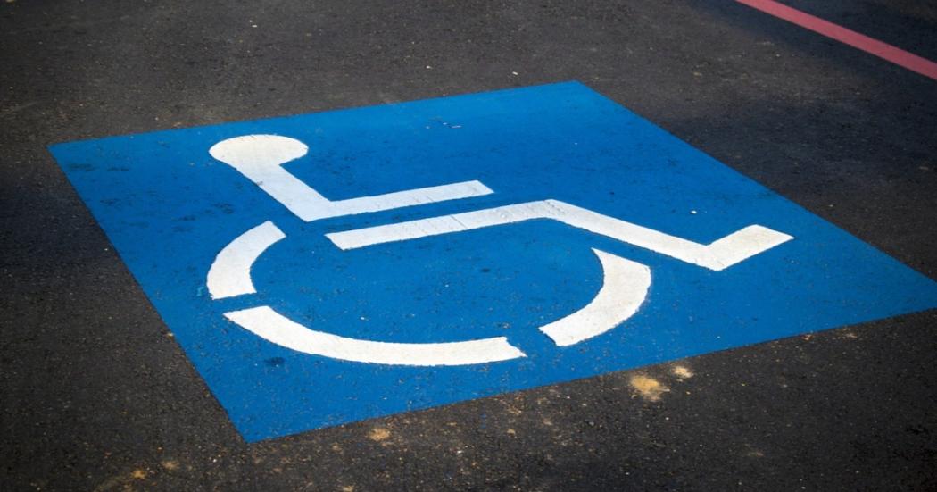 Tarjetas de aparcamiento para personas con discapacidad en Bogotá