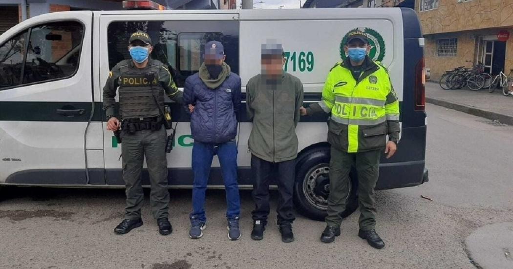 En Transmilenio la Policía de Bogotá capturó a 2 personas con munición
