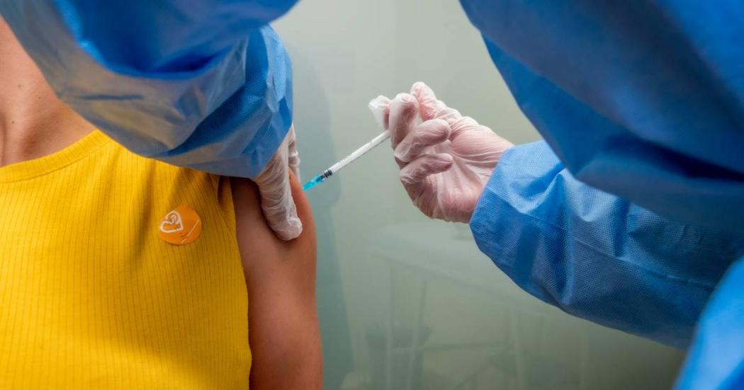 Puntos de vacunación contra COVID-19 hoy 18 de marzo de 2022, Bogotá