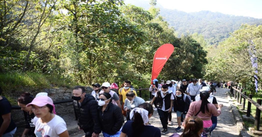 Bogotá: 18.360 personas visitaron el sendero de Monserrate hoy sábado