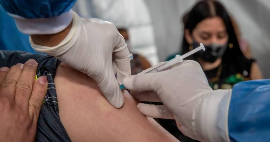 Puntos de vacunación contra COVID-19 hoy 7 de abril de 2022, Bogotá
