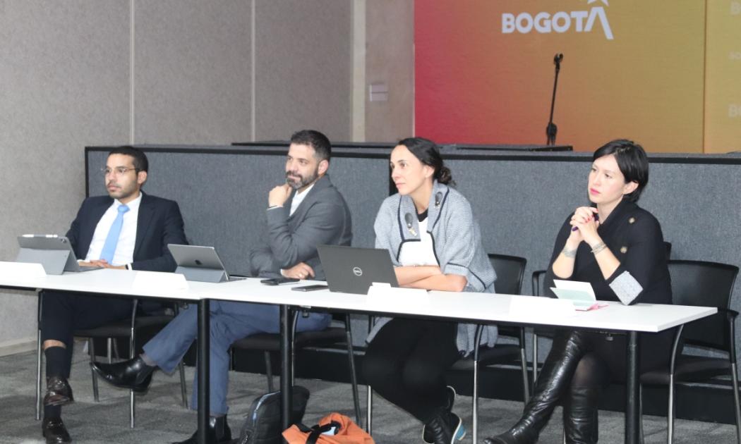 Delegación del Banco Interamericano de Desarrollo de visita en Bogotá