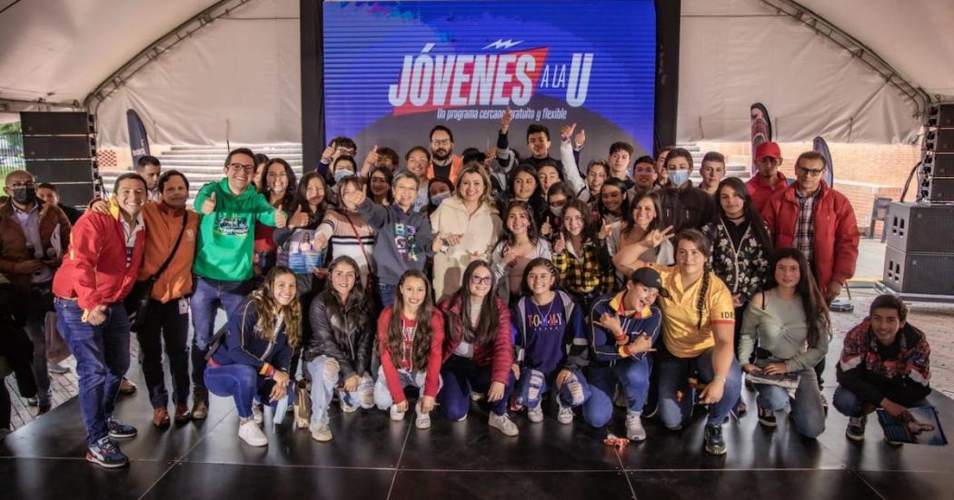 Más de 6.500 jóvenes participan en el Campus Jóvenes a la U en Bogotá 