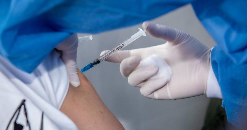 Puntos de vacunación contra COVID-19 hoy 21 de junio de 2022: horario