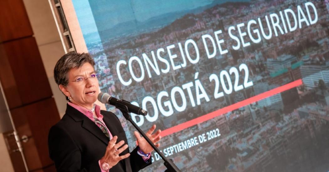 La alcaldesa Claudia López al término del Consejo de Seguridad. 