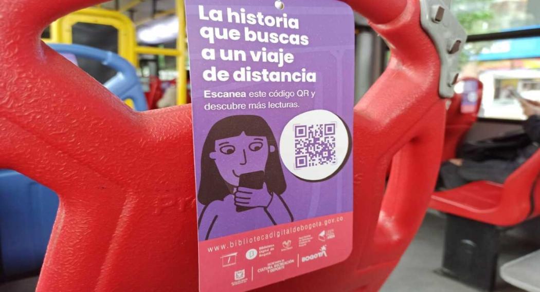 Nuevos códigos QR en TransMilenio de la Biblioteca Digital de Bogotá