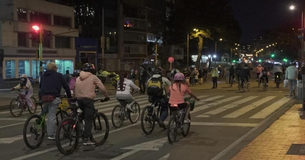 Cierres y desvíos por la ciclovía nocturna en Bogotá diciembre 2022