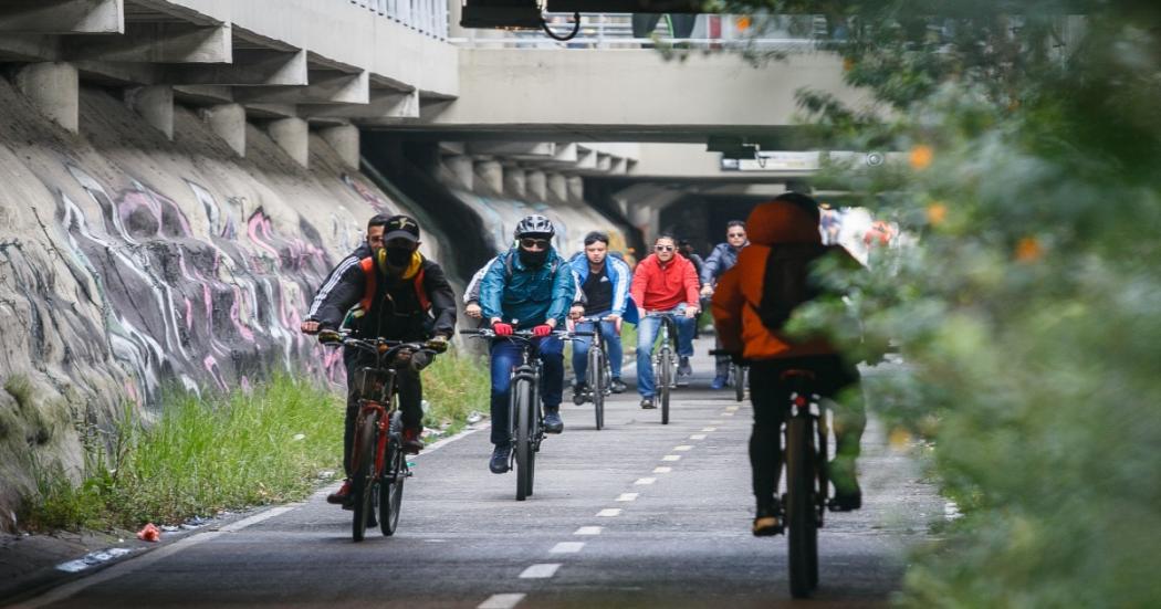 ¿A qué hora empieza y termina el día sin carro y sin moto en Bogotá?