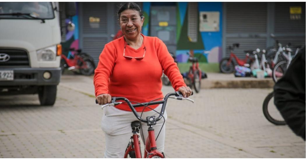Bogotá le apuesta a la movilidad sostenible y segura para las mujeres 