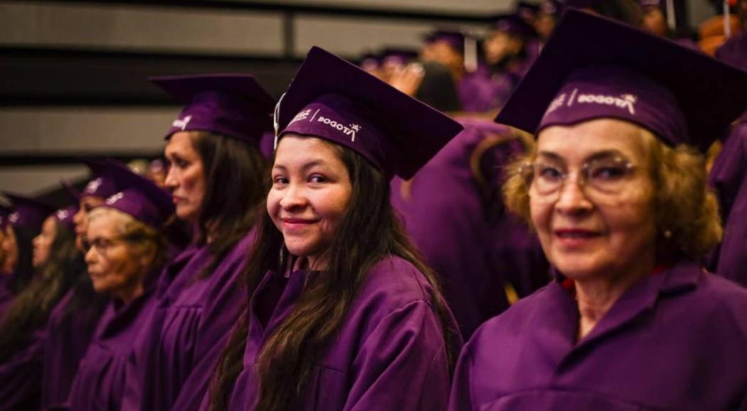 115 mujeres se graduaron de Centros de Inclusión Digital del Distrito 