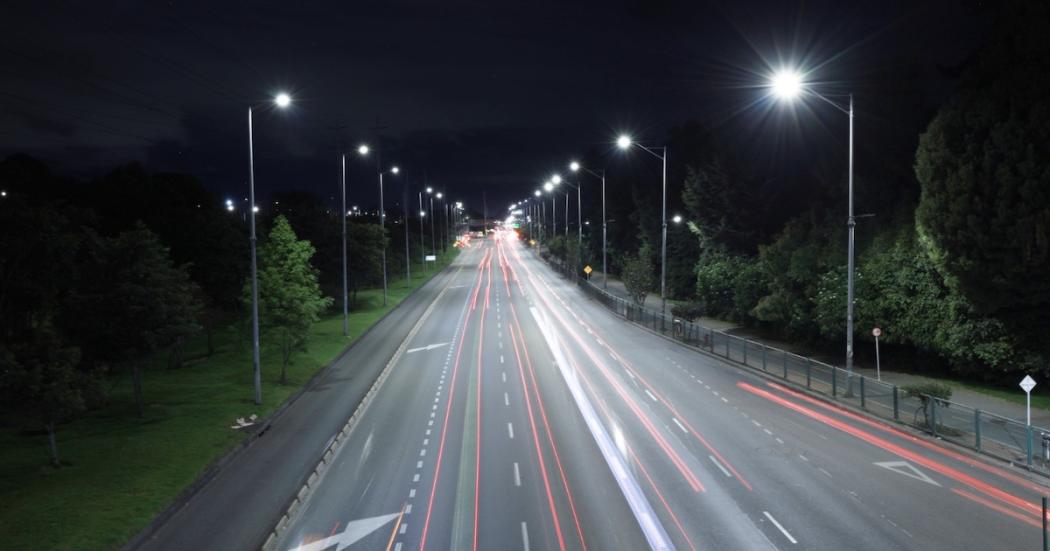 Autopista Norte y calle 170 estrenan alumbrado pu?blico tipo LED 