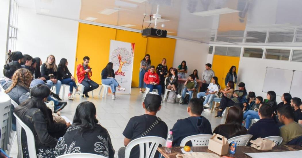 Jóvenes e IDPAC trabajan por la participación en Diálogos Ciudadanos