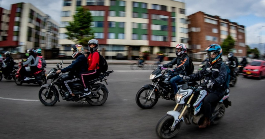 Entérate cuánto cuesta el trámite de traspaso de una moto en Bogotá