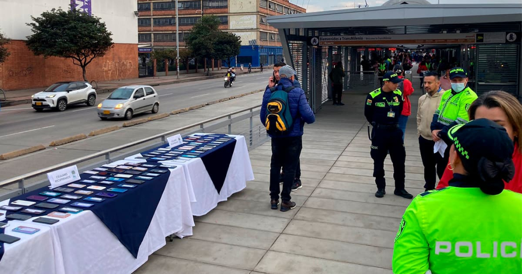 Celulares hurtados fueron recuperados por Policía en Bogotá ¿Alguno es tuyo?