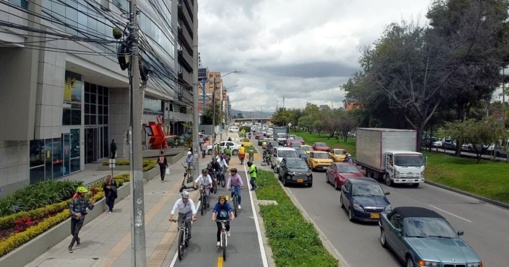 Avance de obra de aceras y ciclorrutas de la autopista Norte Bogotá