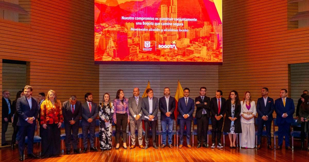Alcaldes locales: Bogotá posesionó sus alcaldesas y alcaldes locales