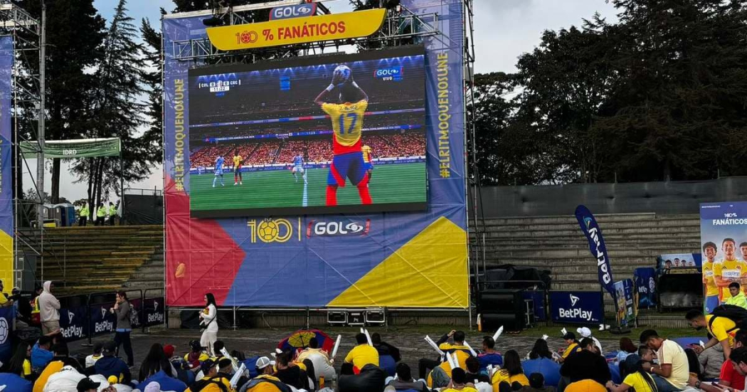 Colombia vs Uruguay disfruta partido en pantallas gigantes en Bogotá