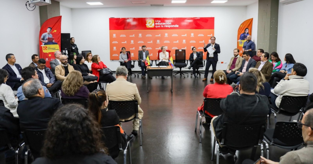 Distrito y Organizaciones Sindicales firman Acuerdo en Bogotá 