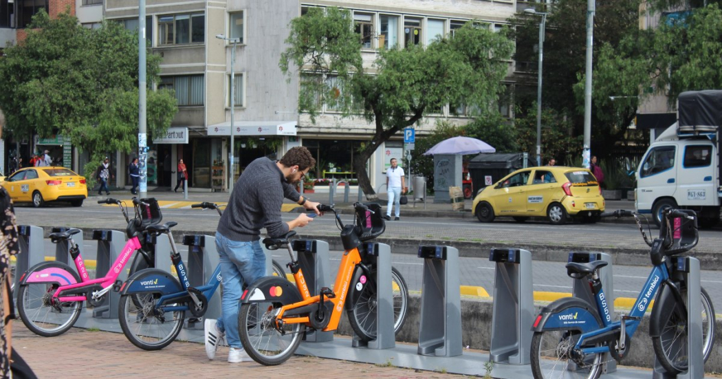Sistema de Bicicletas Compartidas Bogotá desplazamientos registrados