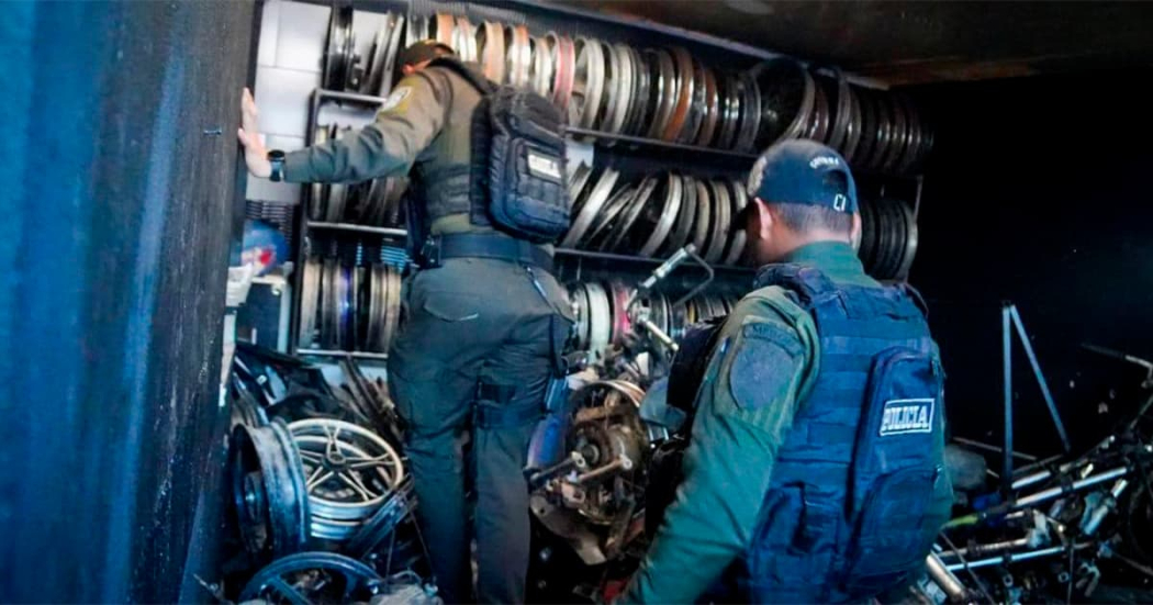 Comprar autopartes robadas de vehículos en Bogotá es delito