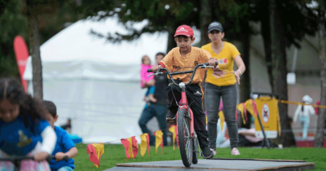 Actividades del evento IronKids en el Festival de Verano Bogotá 2024